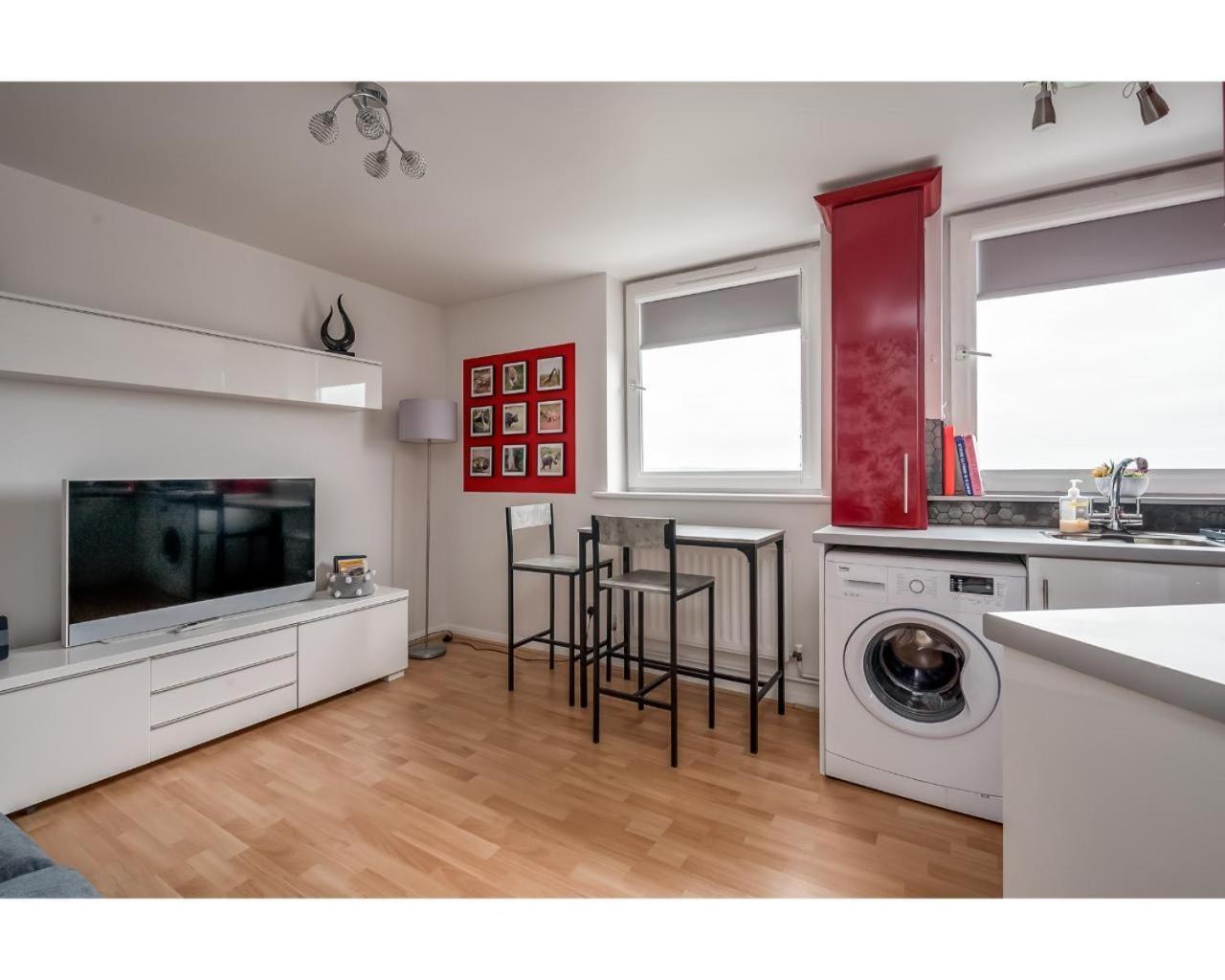 Central Belfast Apartments Jubilee Heights エクステリア 写真