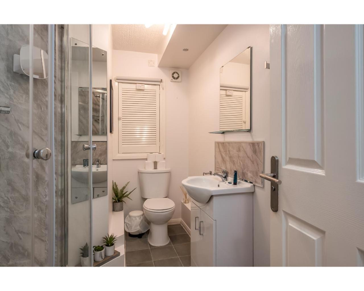 Central Belfast Apartments Jubilee Heights エクステリア 写真