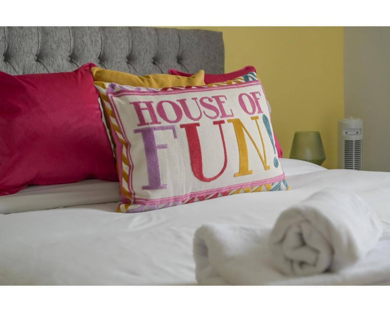 Central Belfast Apartments Jubilee Heights エクステリア 写真